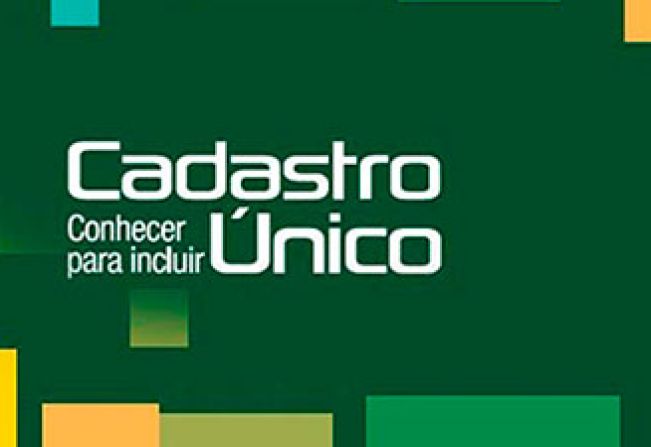 O Cadastro Único para Programas Sociais do Governo Federal (CadÚnico) é o principal instrumento de identificação e caracterização socioeconómica das famílias de baixa renda no Brasil.